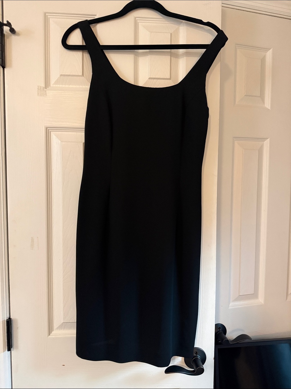 Jones New York Black Midi Sheath Dress